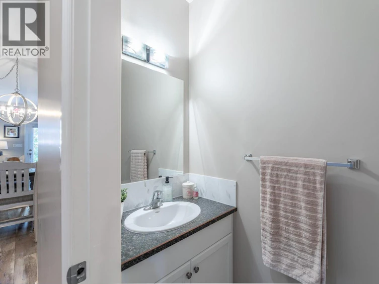 106-1742 Fairford Drive, Penticton, BC, V2A 6C8 - 17