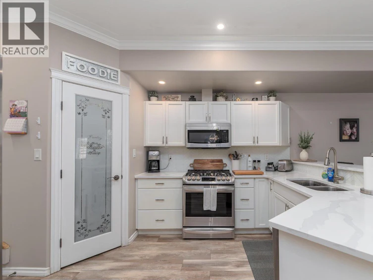 106-1742 Fairford Drive, Penticton, BC, V2A 6C8 - 10