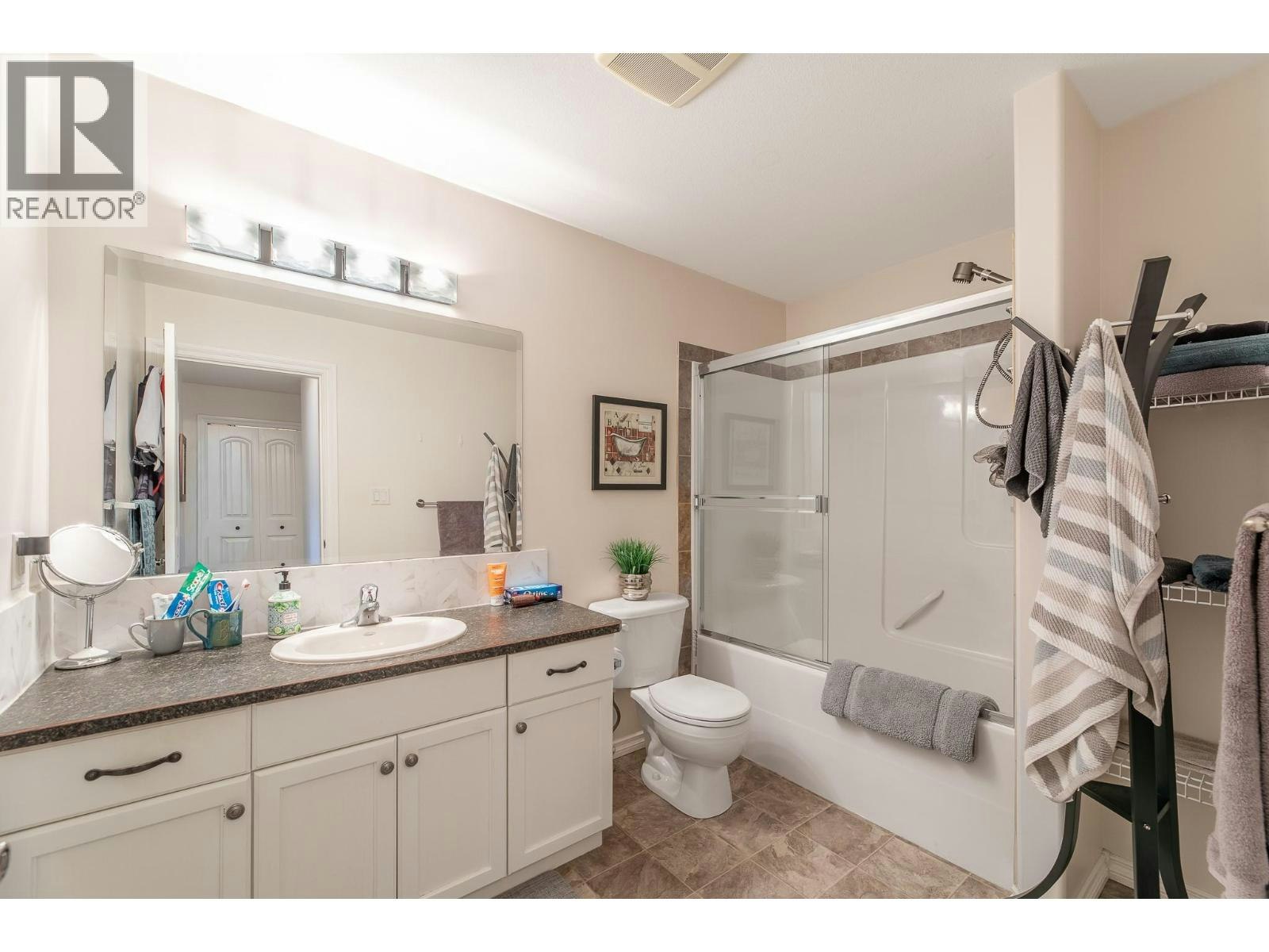 106-1742 Fairford Drive, Penticton, BC, V2A 6C8 - 28