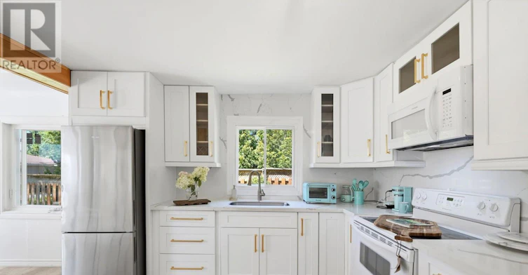 7 Oliver Drive, Tiny, ON, L0L 2J0 - 17