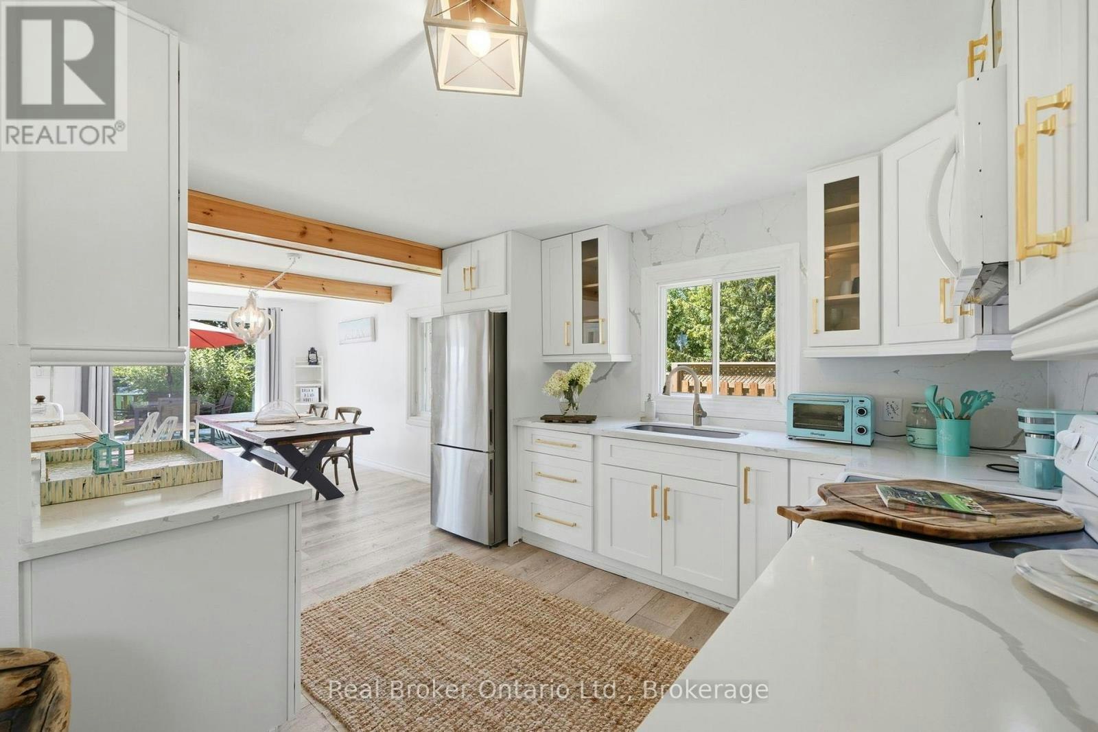 7 Oliver Drive, Tiny, ON, L0L 2J0 - 16