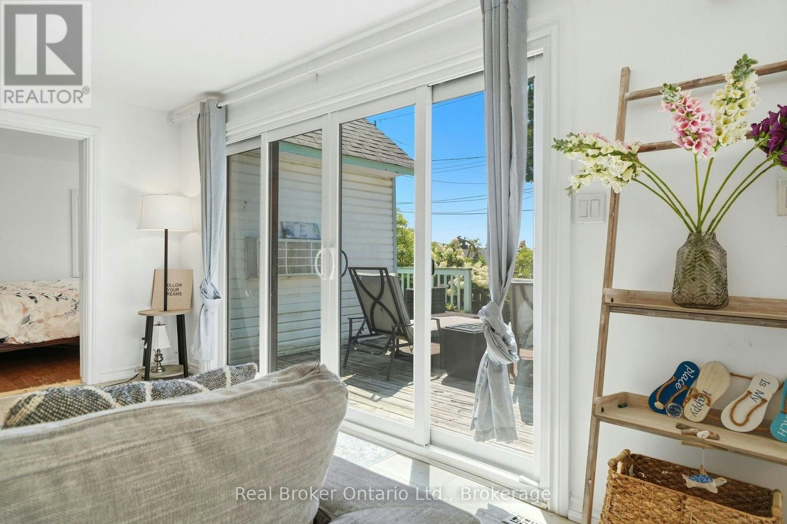7 Oliver Drive, Tiny, ON, L0L 2J0 - 14