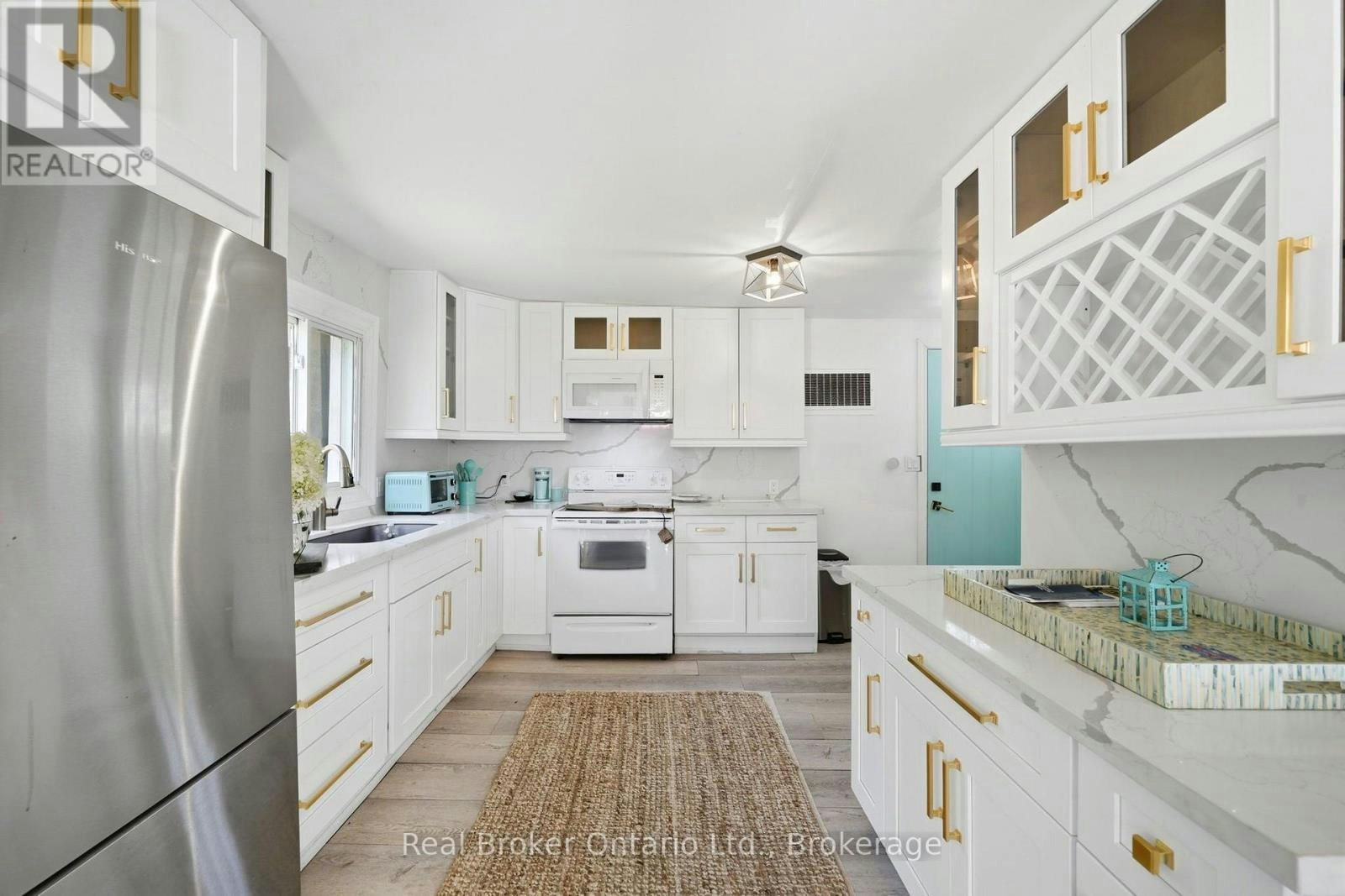 7 Oliver Drive, Tiny, ON, L0L 2J0 - 19