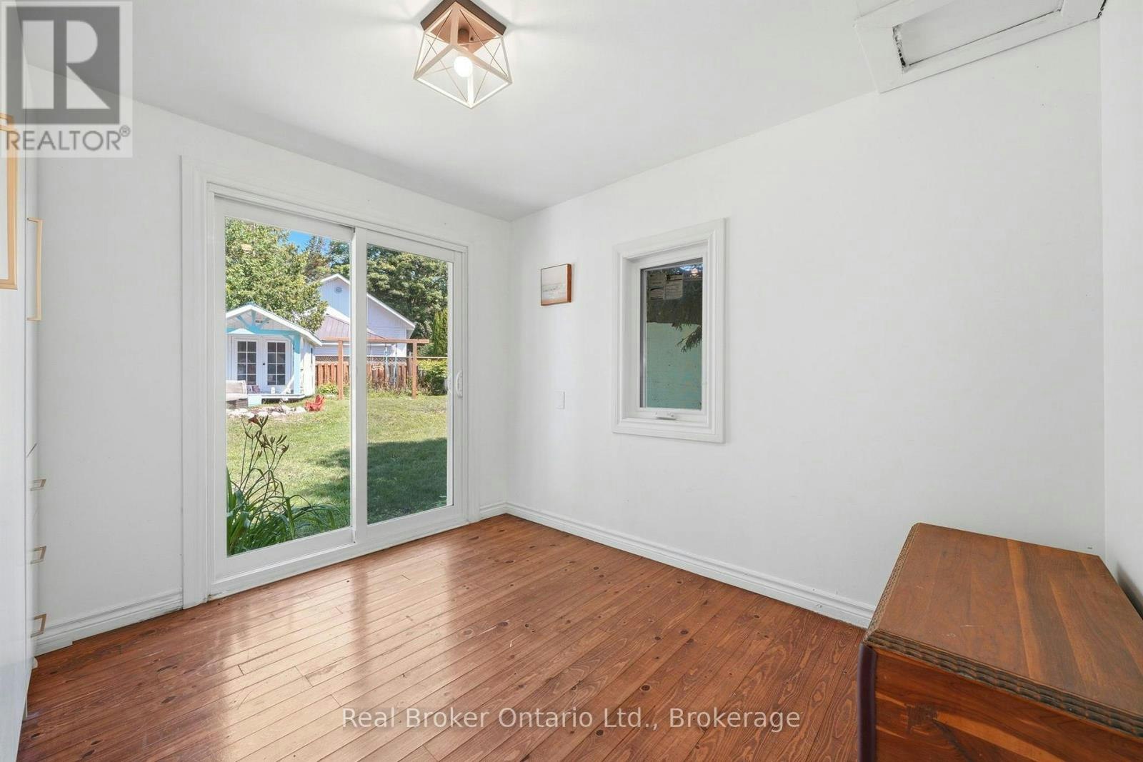 7 Oliver Drive, Tiny, ON, L0L 2J0 - 32
