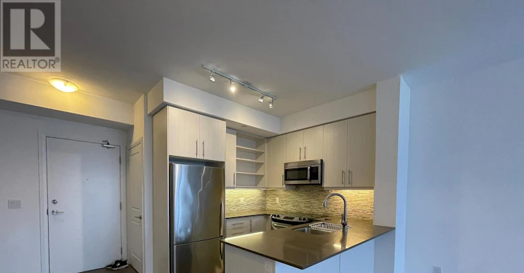 1106-55 Oneida Crescent, Richmond Hill, ON, L4B 4T9 - 4