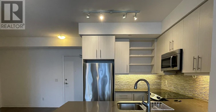1106-55 Oneida Crescent, Richmond Hill, ON, L4B 4T9 - 5