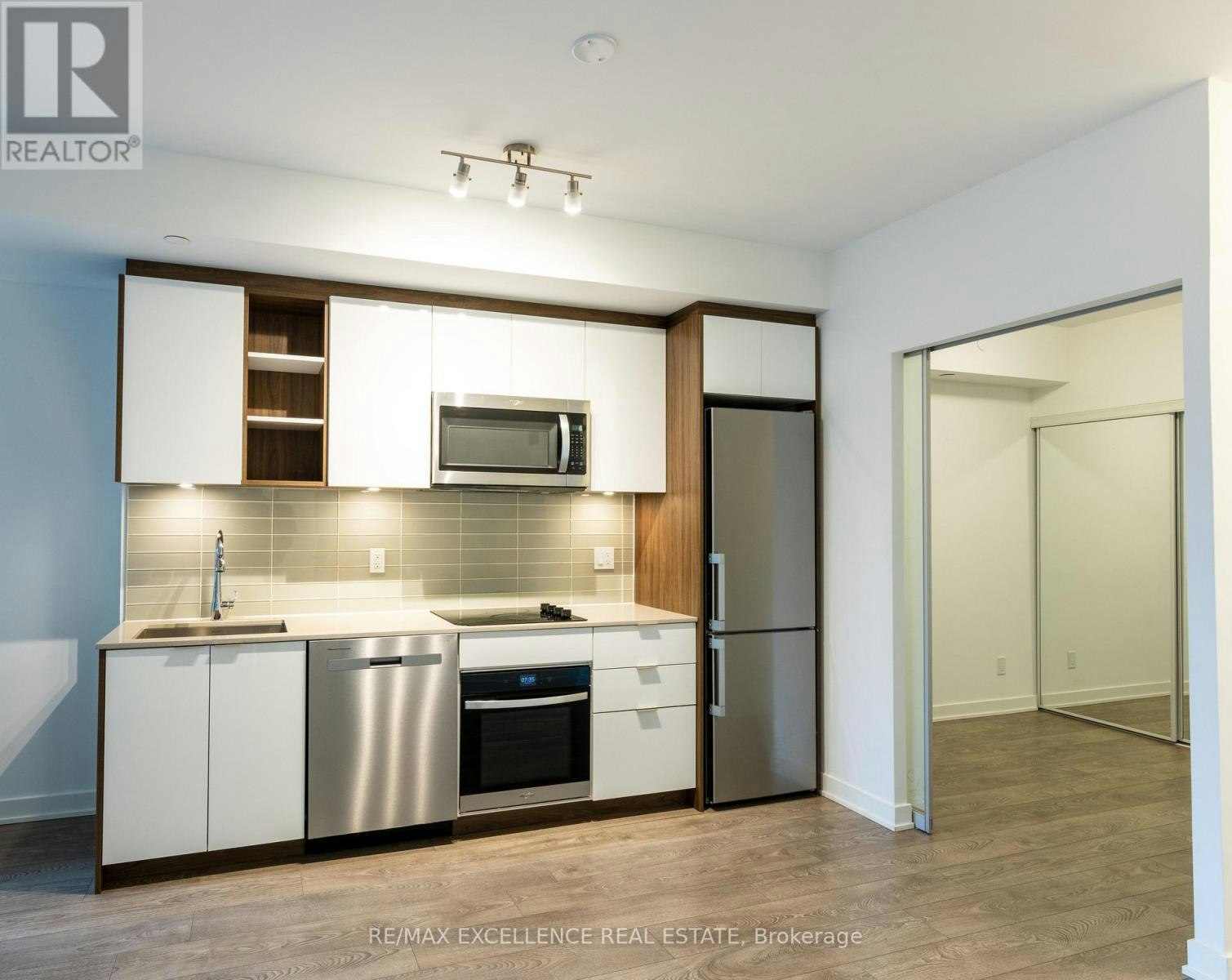 526-543 Richmond Street W, Toronto, ON, M5V 0W9 - 9