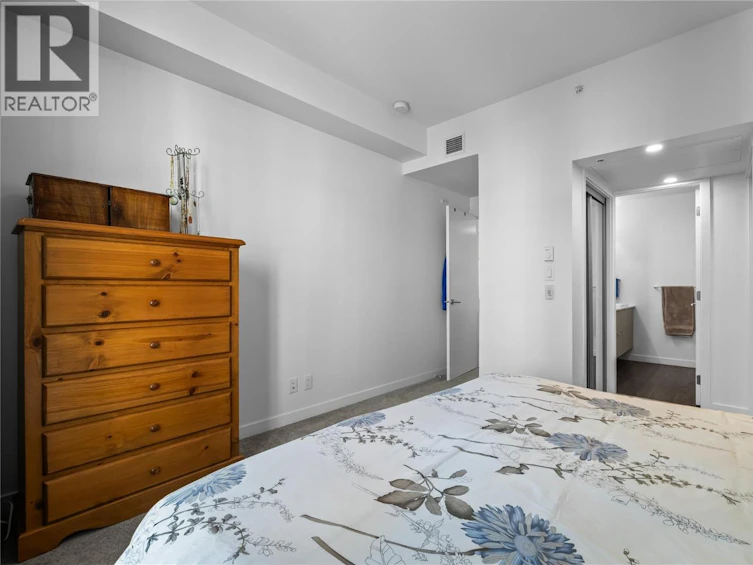 PH 18-1770 Richter Street, Kelowna, BC, V1Y 0E6 - 19