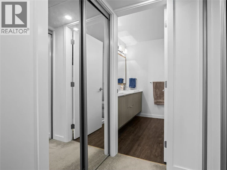 PH 18-1770 Richter Street, Kelowna, BC, V1Y 0E6 - 21