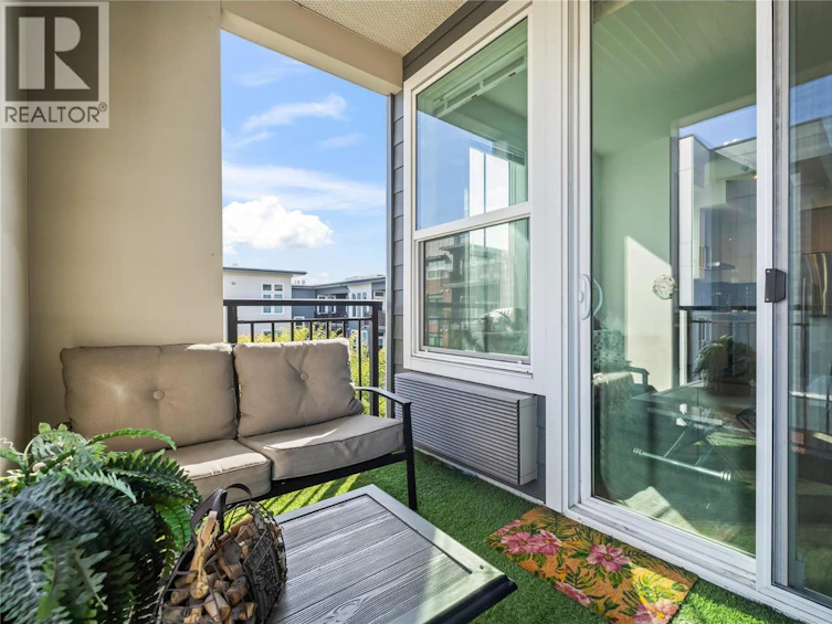 PH 18-1770 Richter Street, Kelowna, BC, V1Y 0E6 - 17
