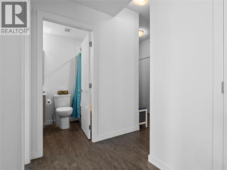 PH 18-1770 Richter Street, Kelowna, BC, V1Y 0E6 - 24
