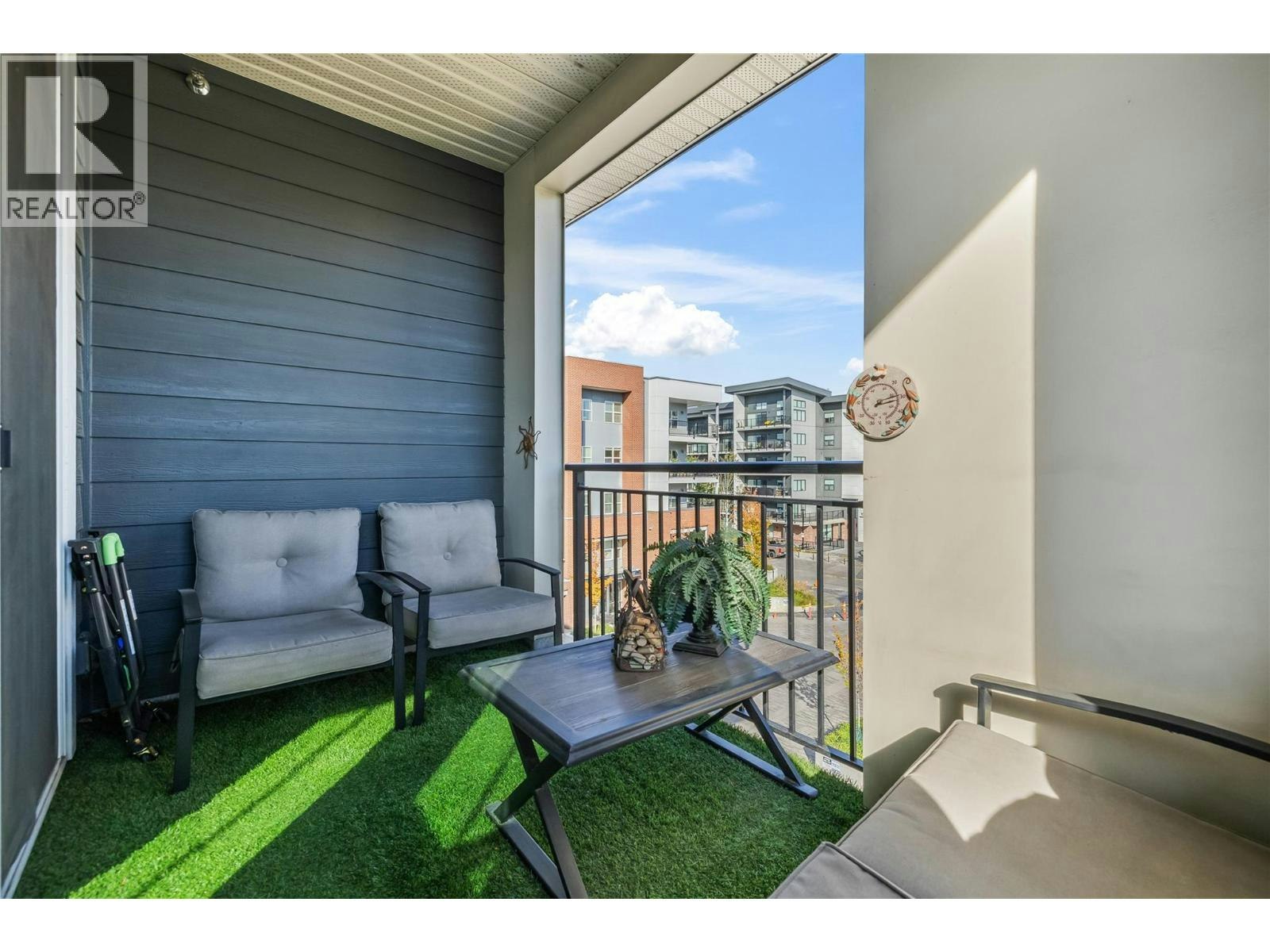PH 18-1770 Richter Street, Kelowna, BC, V1Y 0E6 - 16