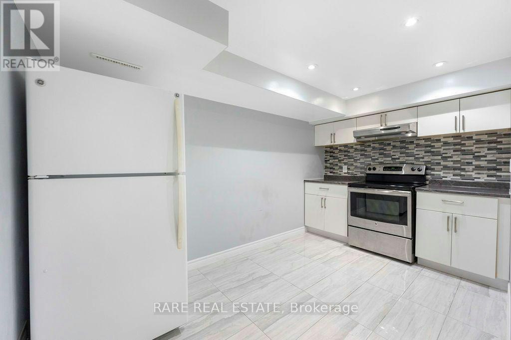 LOWER-733 Eaglemount Crescent, Mississauga, ON, L5C 1H2 - 9