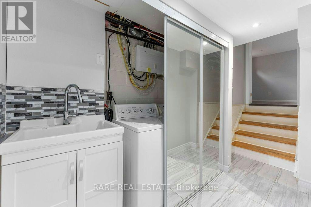 LOWER-733 Eaglemount Crescent, Mississauga, ON, L5C 1H2 - 15
