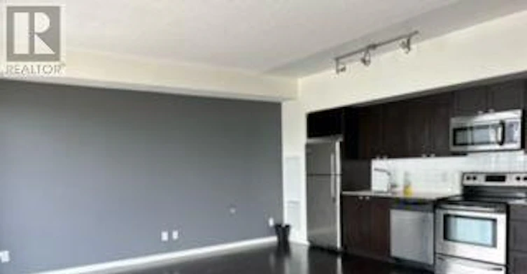 2016-105 The Queensway Street, Toronto, ON, M6S 5B5 - 2
