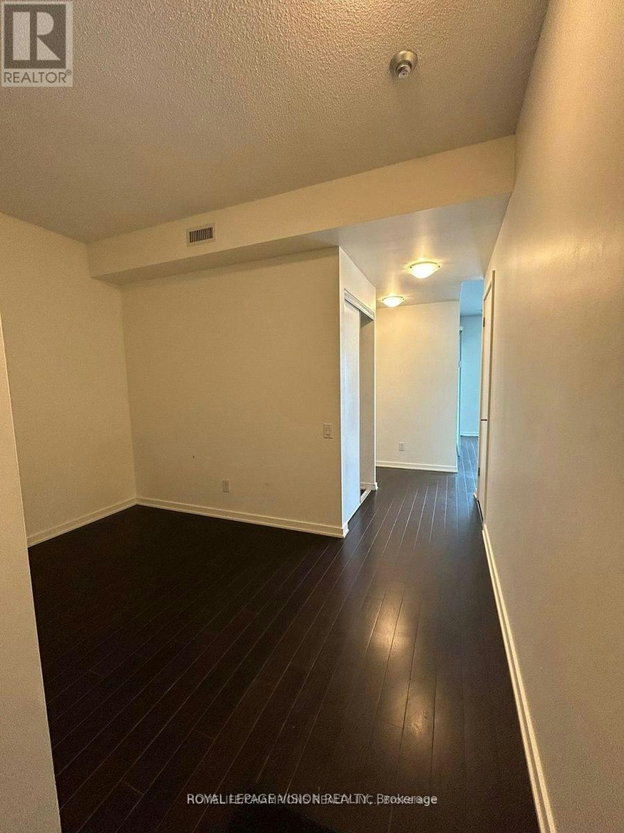2016-105 The Queensway Street, Toronto, ON, M6S 5B5 - 6
