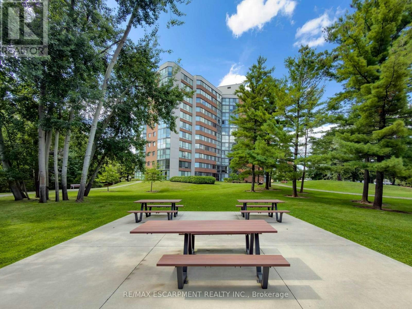 202-1230 Marlborough Court, Oakville, ON, L6H 3K6 - 18