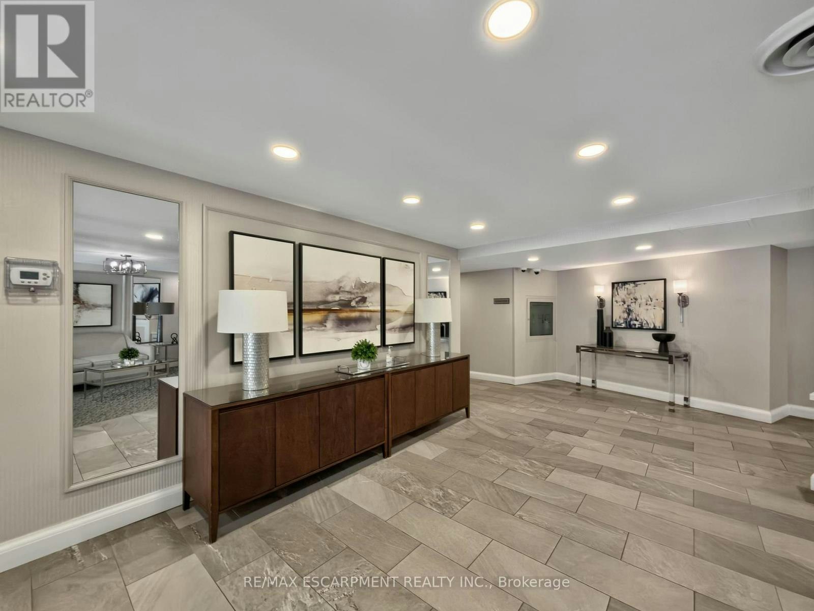 202-1230 Marlborough Court, Oakville, ON, L6H 3K6 - 6