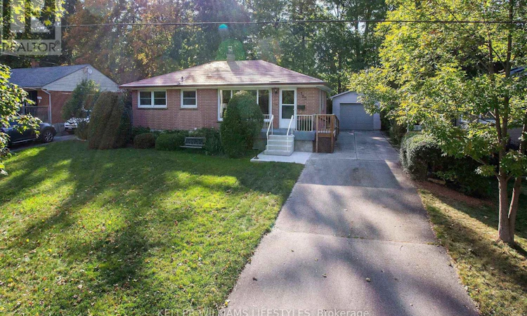 155 Trowbridge Avenue