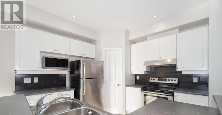 115 Watchhorn Grove, Ottawa, ON, K1V 2N3 - 16