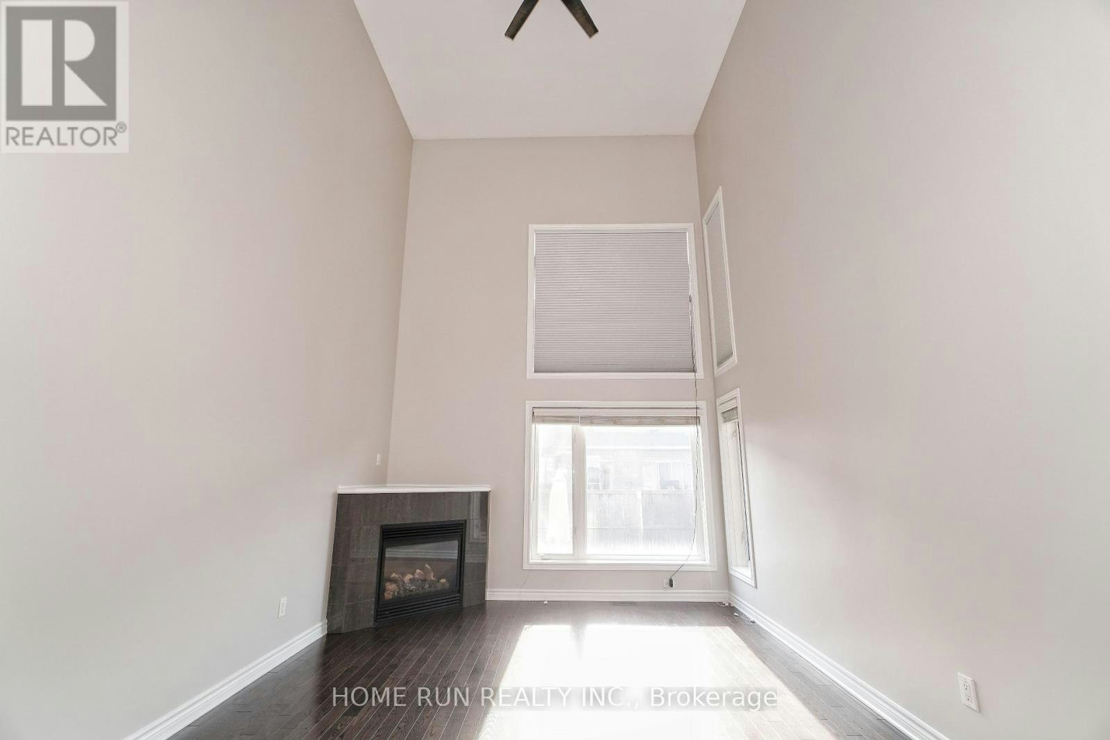 115 Watchhorn Grove, Ottawa, ON, K1V 2N3 - 9