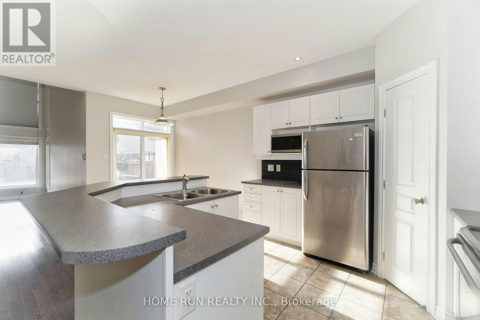 115 Watchhorn Grove, Ottawa, ON, K1V 2N3 - 13