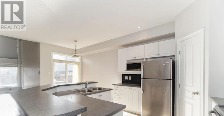 115 Watchhorn Grove, Ottawa, ON, K1V 2N3 - 13