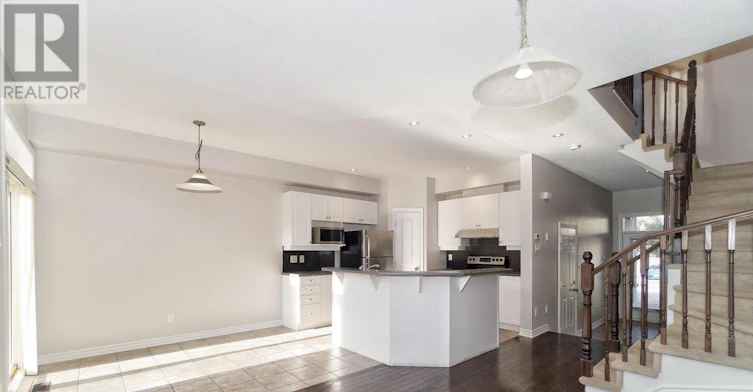 115 Watchhorn Grove, Ottawa, ON, K1V 2N3 - 6