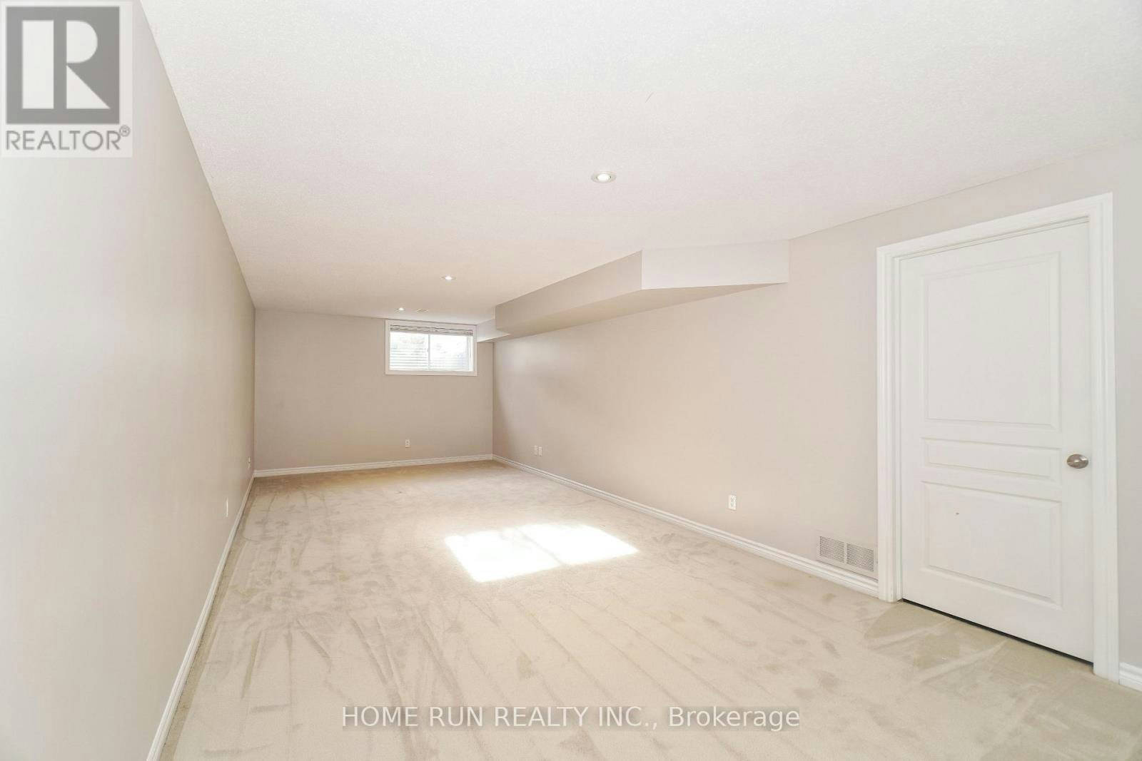 115 Watchhorn Grove, Ottawa, ON, K1V 2N3 - 33
