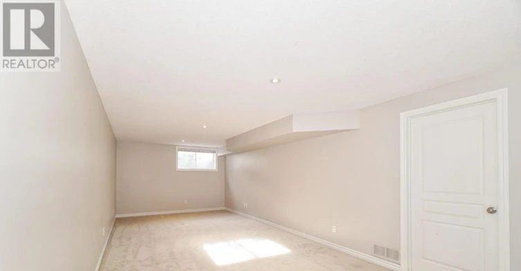 115 Watchhorn Grove, Ottawa, ON, K1V 2N3 - 33