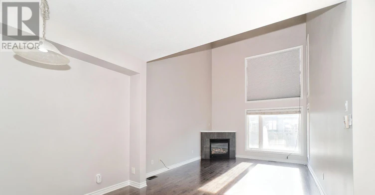 115 Watchhorn Grove, Ottawa, ON, K1V 2N3 - 5