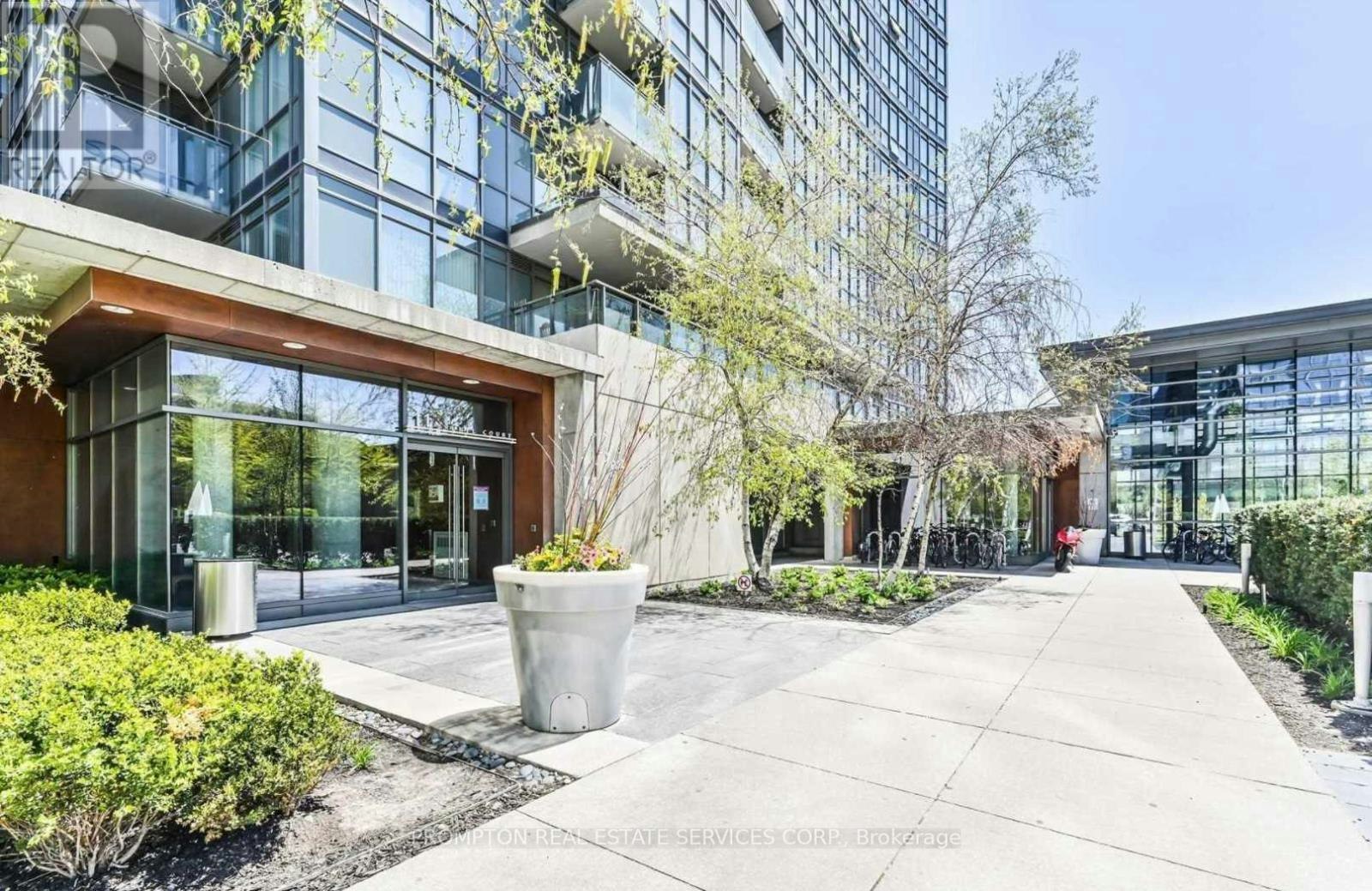 5302-11 Brunel Court, Toronto, ON, M5V 3Y3 - 3