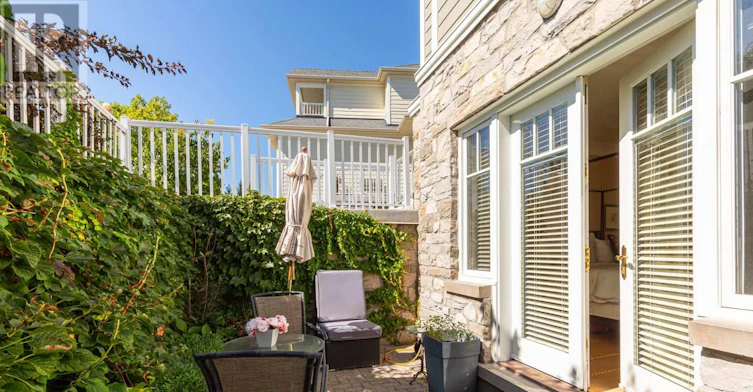 305-40 Trott Boulevard, Collingwood, ON, L9Y 5K5 - 41