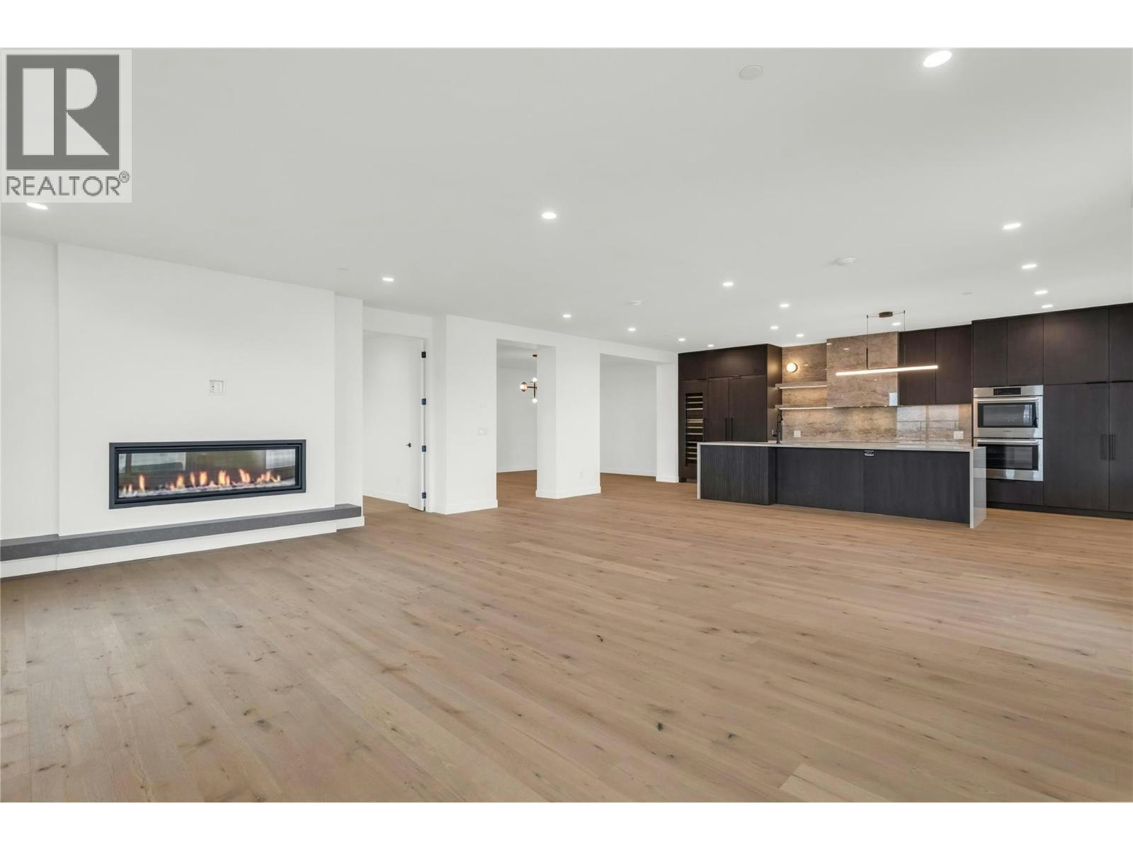 PH1406-3300 Lakeshore Road, Kelowna, BC, V1W 0J9 - 16