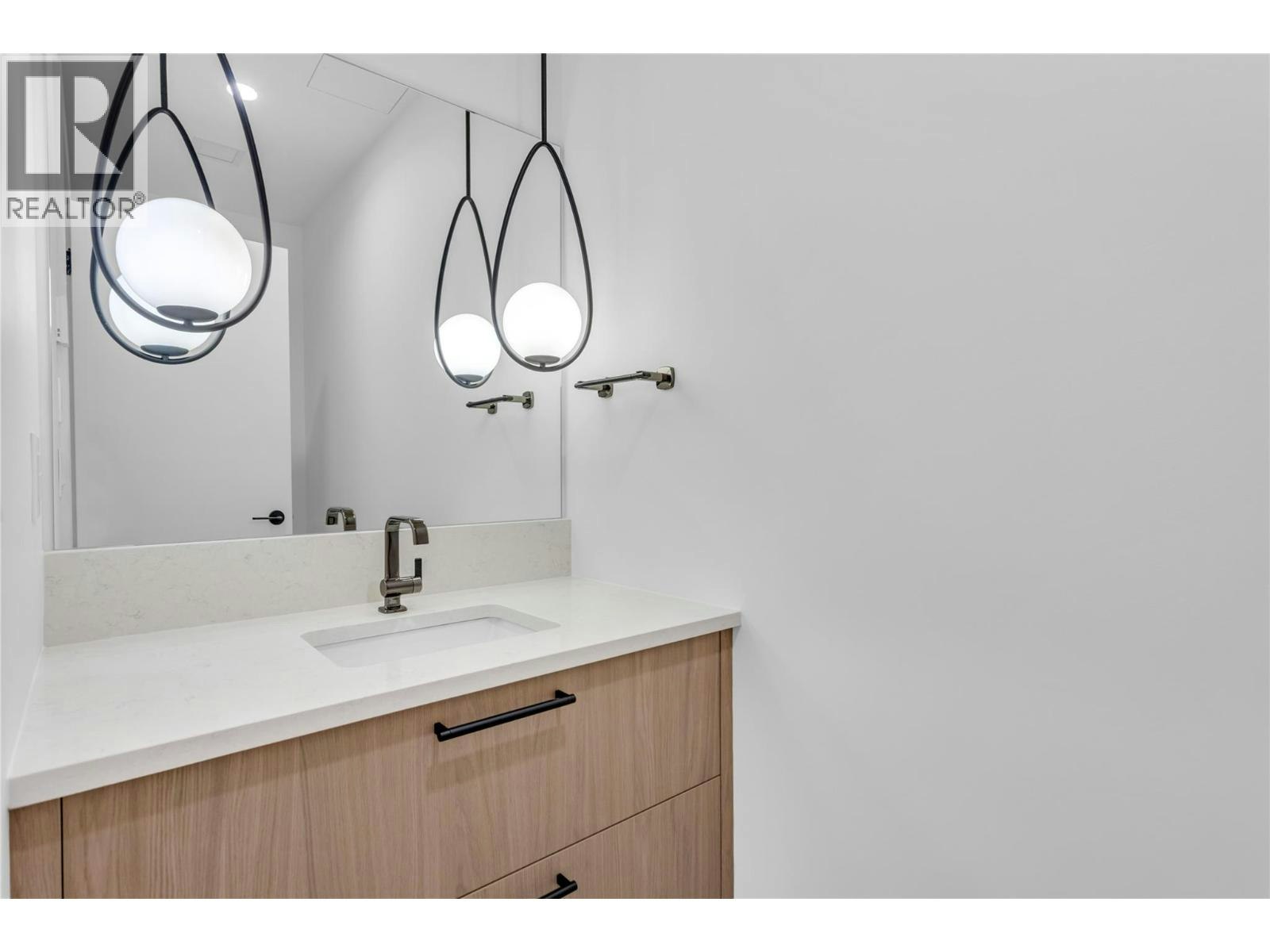 PH1406-3300 Lakeshore Road, Kelowna, BC, V1W 0J9 - 55
