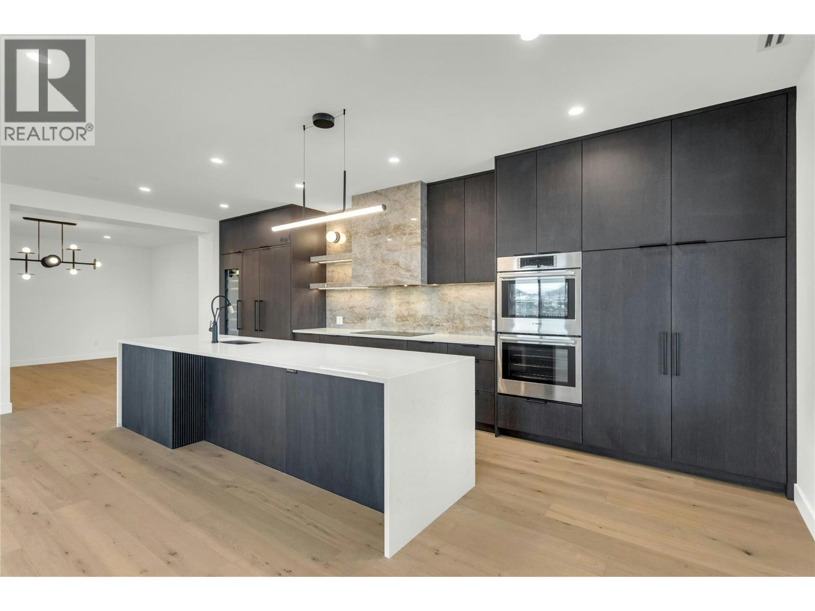 PH1406-3300 Lakeshore Road, Kelowna, BC, V1W 0J9 - 23