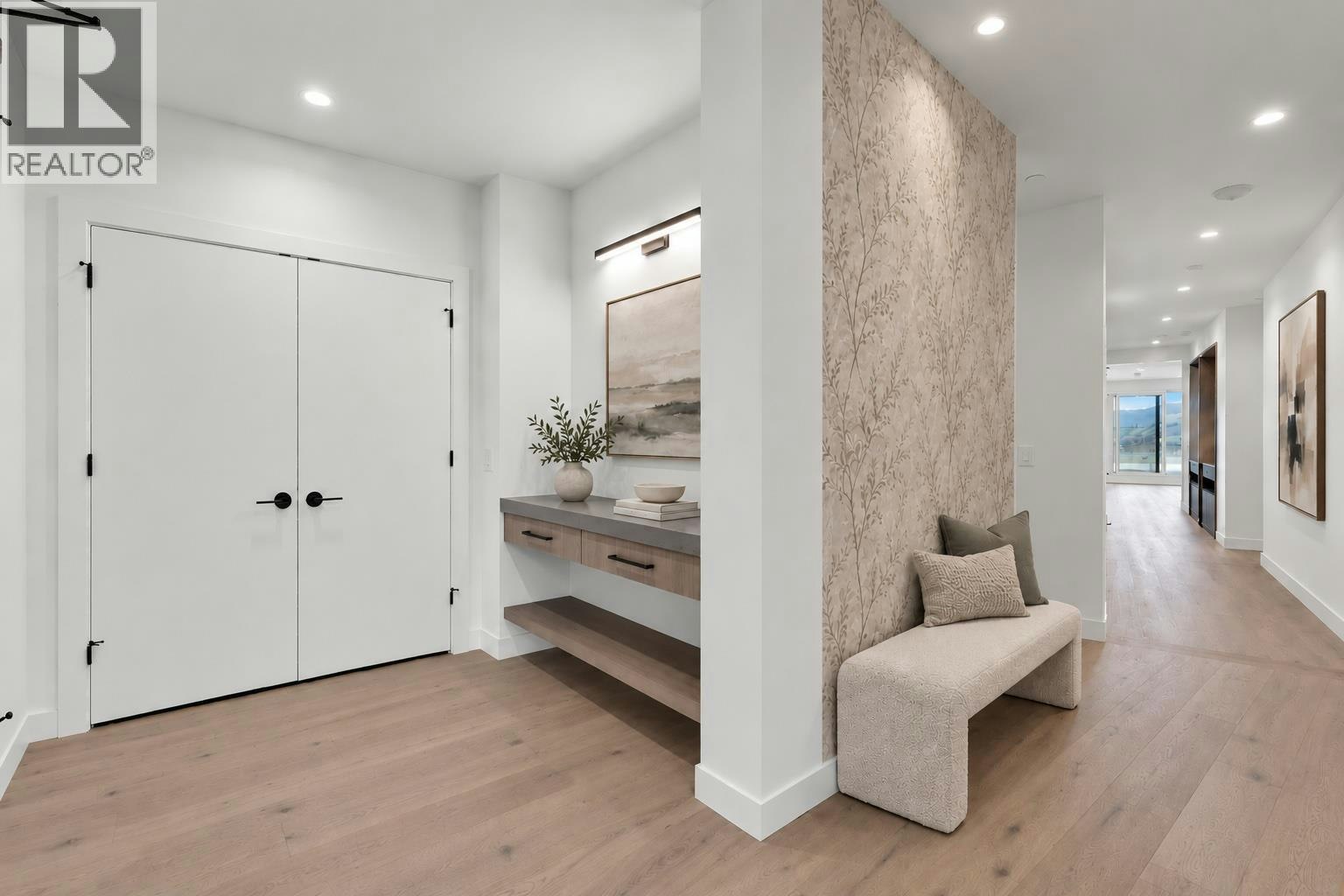 PH1406-3300 Lakeshore Road, Kelowna, BC, V1W 0J9 - 13