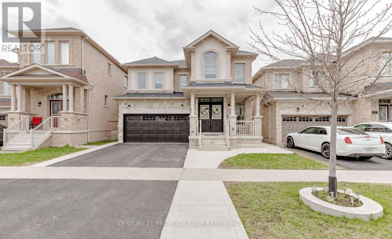 94 Lola Crescent, Brampton, ON, L7A 0A8