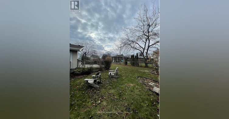 23 Woodsview Avenue W, Grimsby, ON, L3M 3S7 - 18