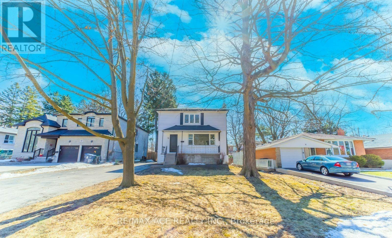 BSMT-15 Cree Avenue, Toronto, ON, M1M 1Z3