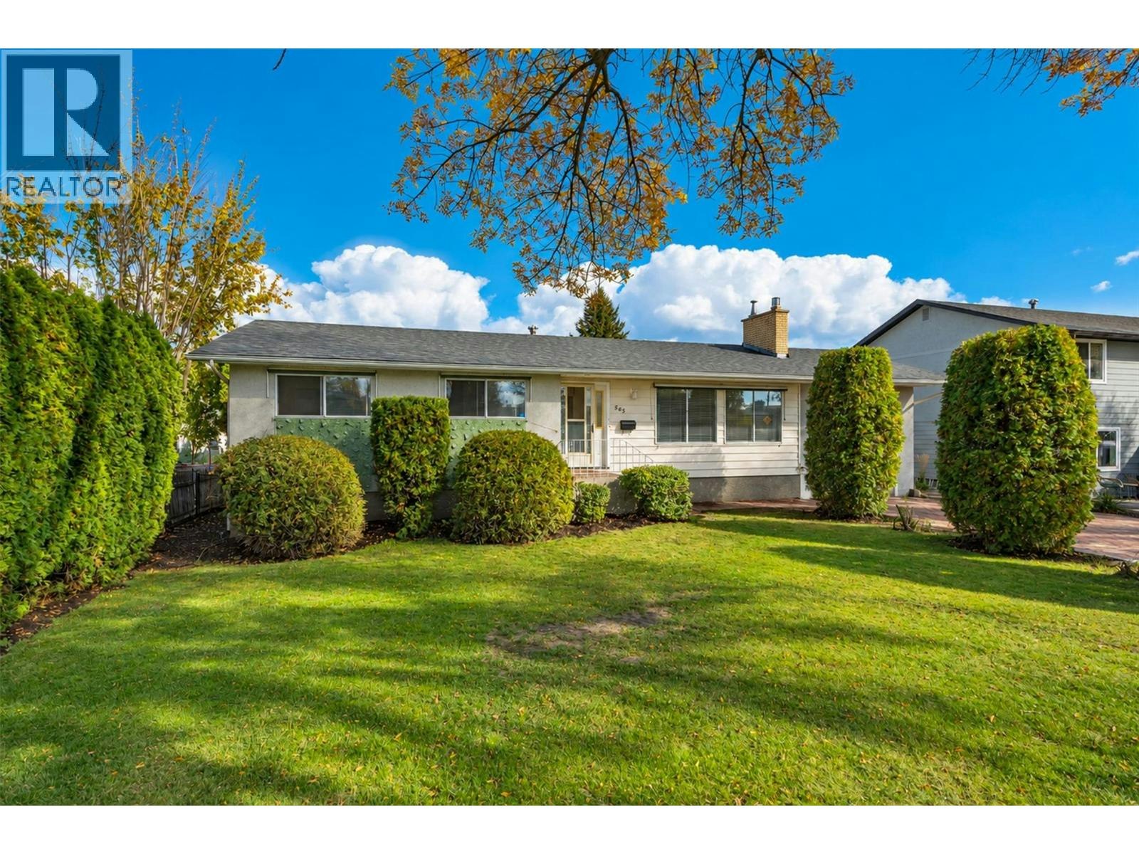 565 S Dougall Road, Kelowna, BC, V1X 3K2