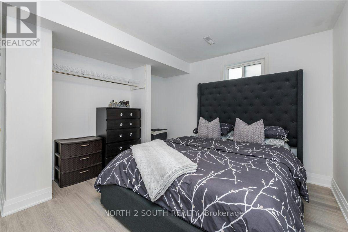LOWER-7520 Langworthy Drive, Mississauga, ON, L4T 2R9 - 11