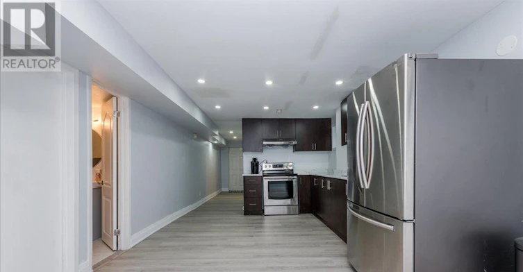 LOWER-7520 Langworthy Drive, Mississauga, ON, L4T 2R9 - 4
