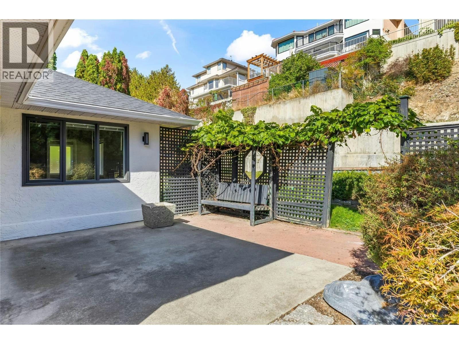 657 Royal View Drive, Kelowna, BC, V1Y 9K5 - 15