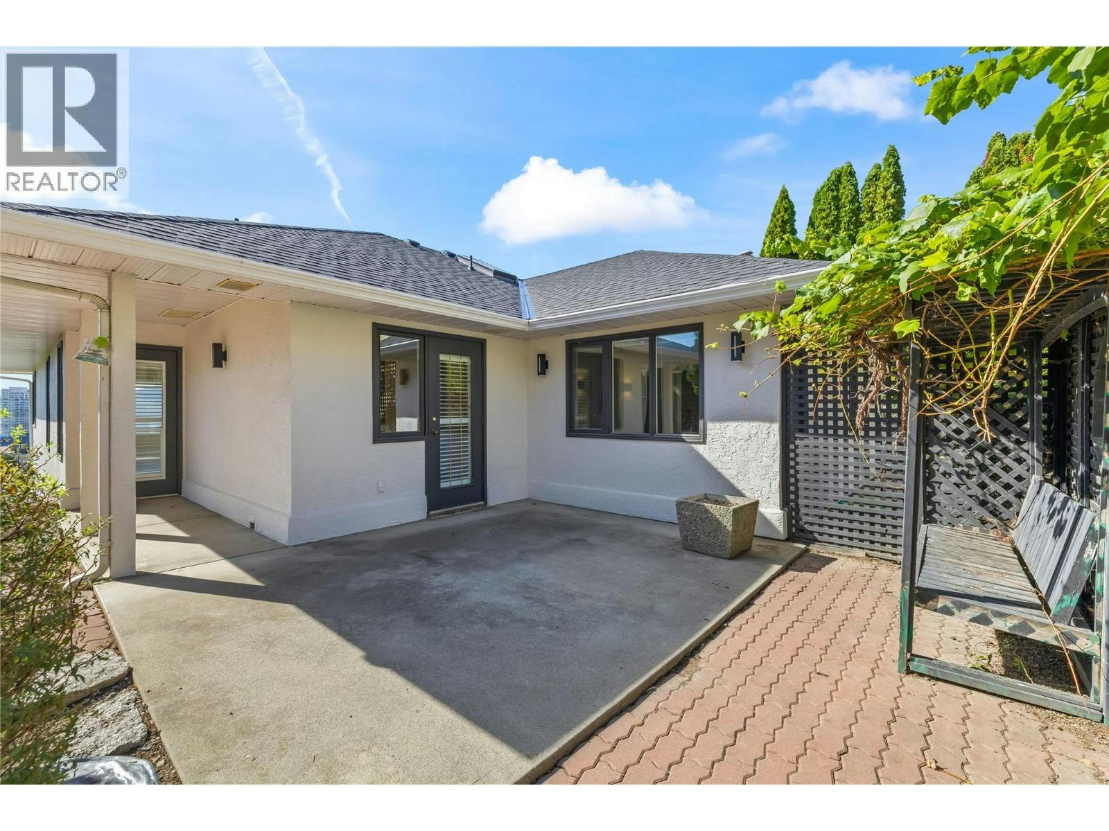 657 Royal View Drive, Kelowna, BC, V1Y 9K5 - 14