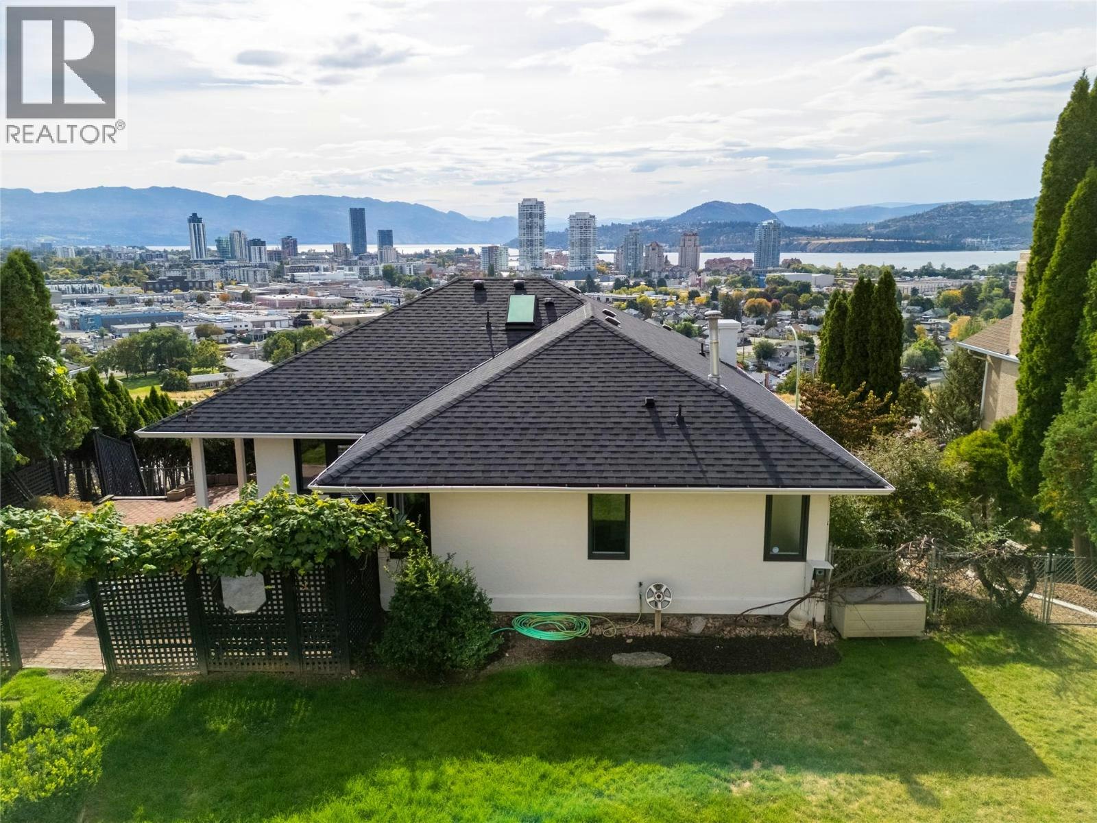 657 Royal View Drive, Kelowna, BC, V1Y 9K5 - 17
