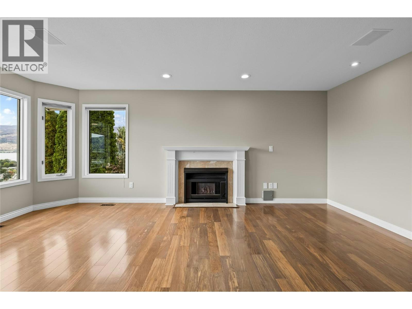 657 Royal View Drive, Kelowna, BC, V1Y 9K5 - 45