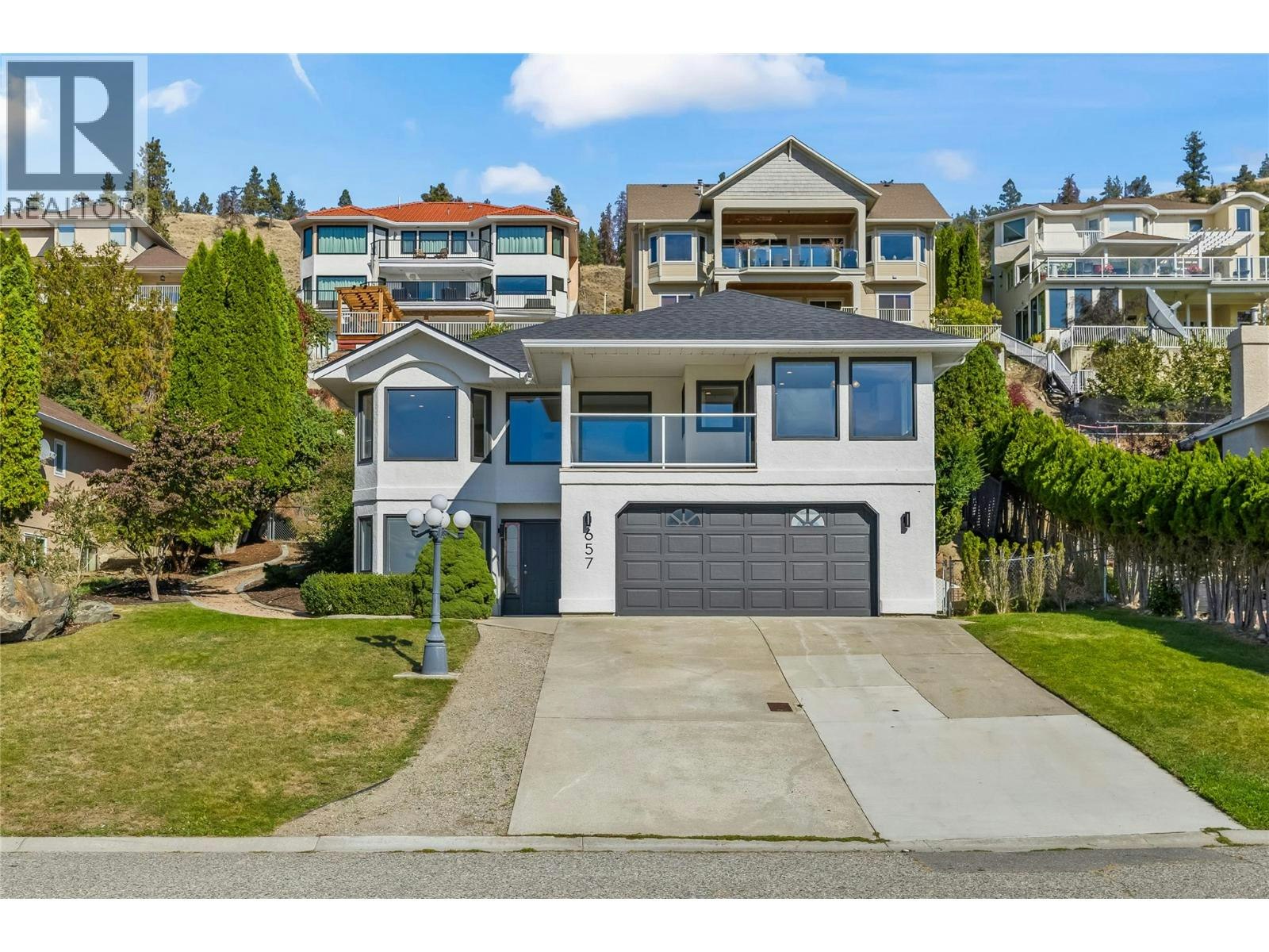 657 Royal View Drive, Kelowna, BC, V1Y 9K5
