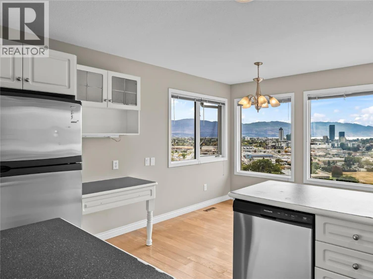 657 Royal View Drive, Kelowna, BC, V1Y 9K5 - 23