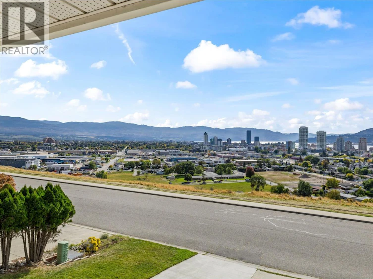 657 Royal View Drive, Kelowna, BC, V1Y 9K5 - 33